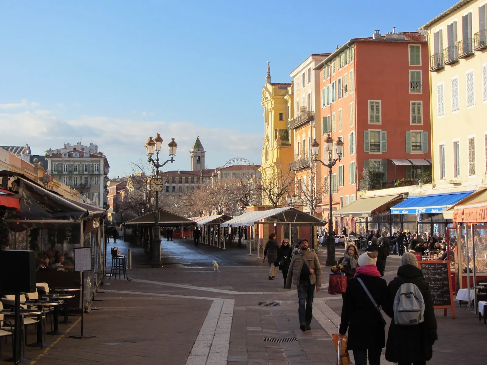 Cours Saleya 2